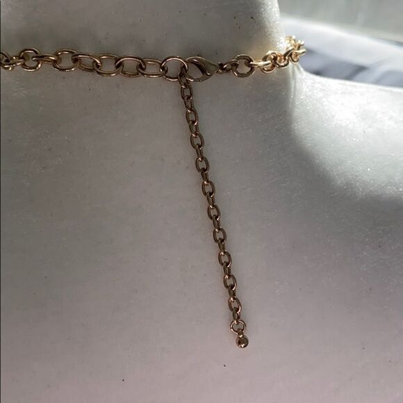 Vibrant Jewel Bib Statement Necklace - Picture 5 of 5